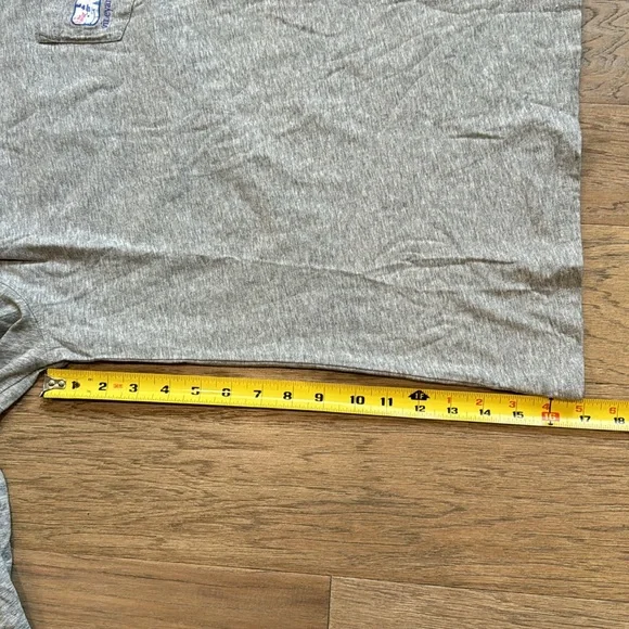 Men’s Small Vineyard Vines Long Sleeve Gray Tee - Picture 8 of 10